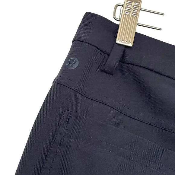 Lululemon ABC Pants Size 30 Slim Fit 5 Pocket Athleisure Golf Preppy Dark Blue - Picture 4 of 7